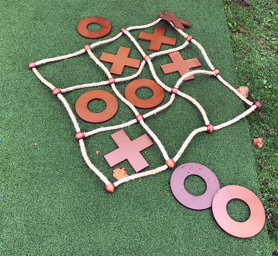 Game - Noughts and Crosses